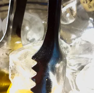 Sprawia, Że Kieliszków Ice Ice Cube Tray Mold Formy Nowości Prezenty Podajnik Lodu Lato Narzędzie Do Picia