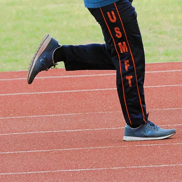 5c67b247643327765bb344a7d8b39a0a1be0cab5.jpg Siatka Wzór Druku Legginsy Sporting Treningu Fitness Legginsy Dla Kobiet Legginsy Elastyczne Wąskie Czarne Białe Spodnie