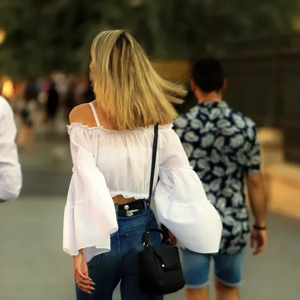 Kobiety Moda Lato Przycięte Top Z Krótkim Rękawem Biały T Shirt Sexy O-Neck Hip Hop Jednorożec Luźne Przypadkowa Kobieta T-shirt Tees YF1031