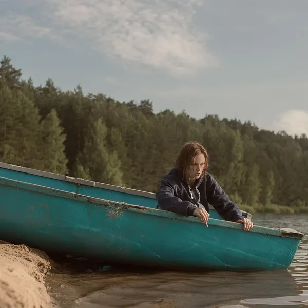 4d34fe8cc007571772645f9f334538688c68e7c8.jpg DeRuiLaDy 2019 kobiety lato z krótkim rękawem plaża szyfonowa sukienka w dużym rozmiarze Sexy Off ramię nieregularne podziel długie sukienki na co dzień Vestidos